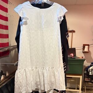 NWT White Ruffle Sleeve Dress medium